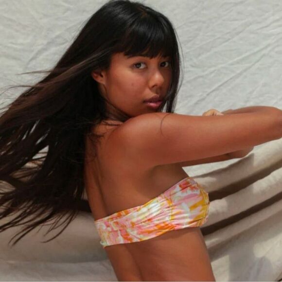 NWT Stone Fox Swim SET Lele Top and Roca Bottom Hot Tropix Orange Revolve XL - Picture 12 of 13